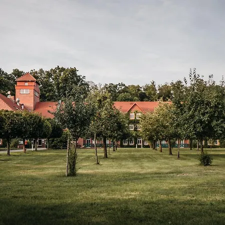 Waldhotel Eiche 4*