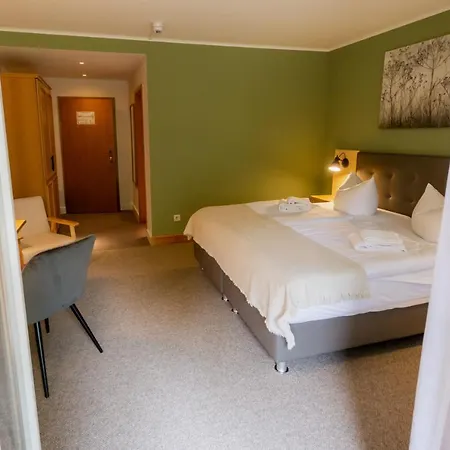 Waldhotel Eiche Hotel 4*