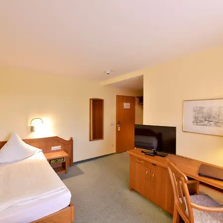 Waldhotel Eiche 4*