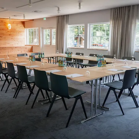 Waldhotel Eiche بورغ