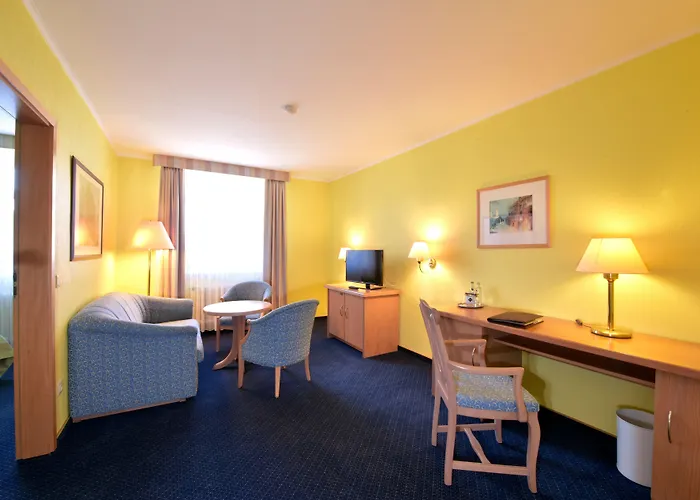 Hotel Waldhotel Eiche 4*